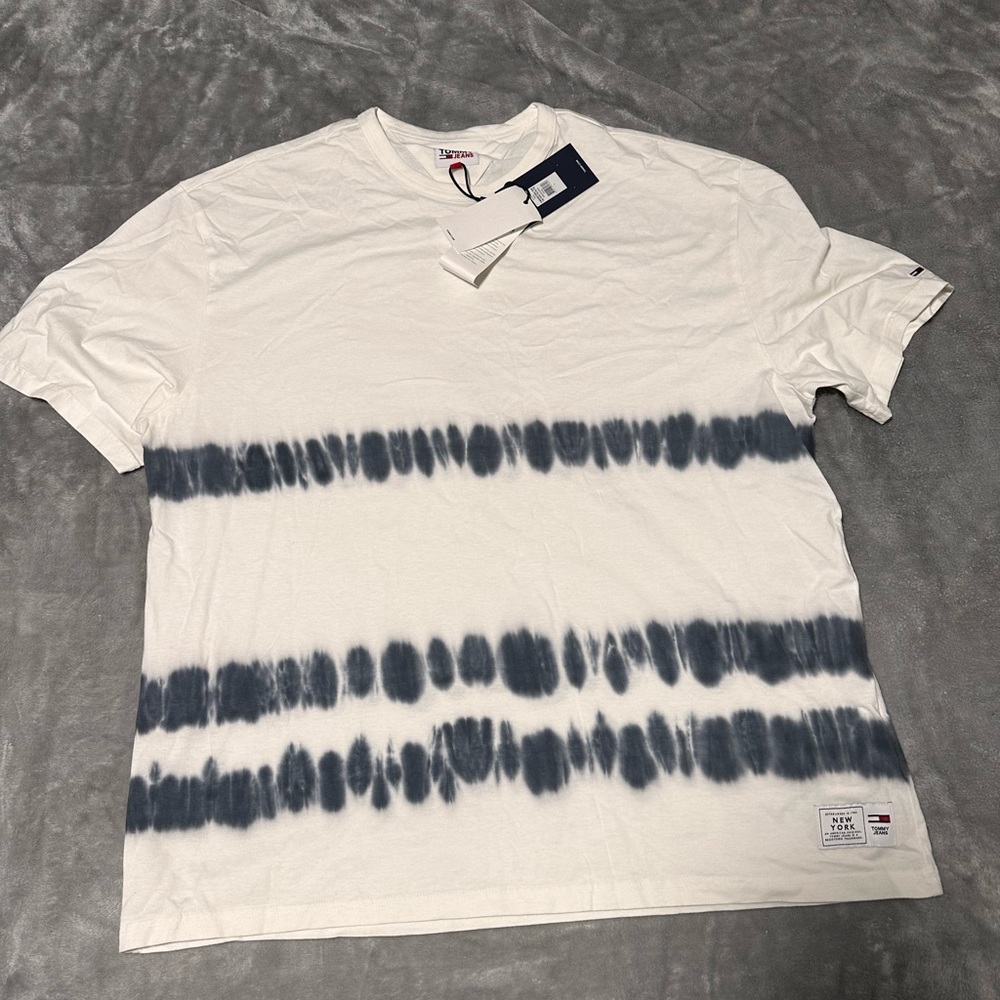 Brand new Tommy Hilfiger T-shirt